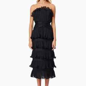 Elliatt 'Maya' Pleated Midi in Black (NEW WITH FLAW)
